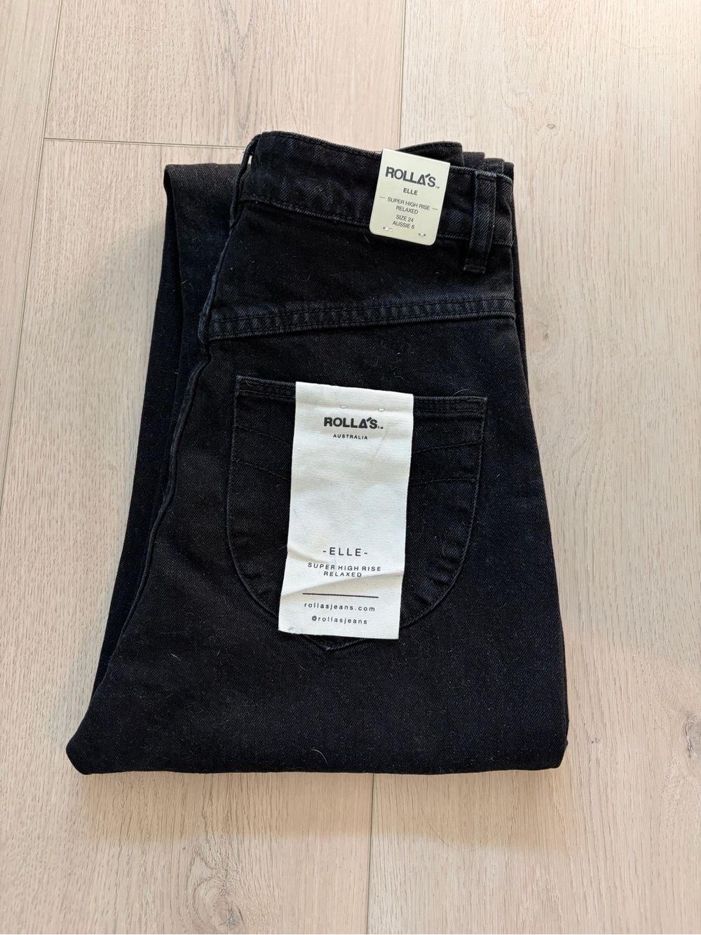 ROLLA'S Slim Straight Jeans in Black